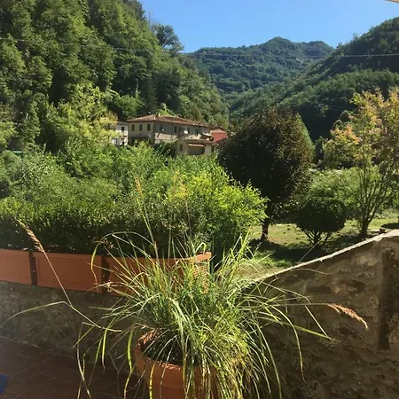 River Idyll Chalet